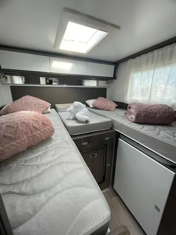 Campsite Autocaravana La Brujula Blanes Spain